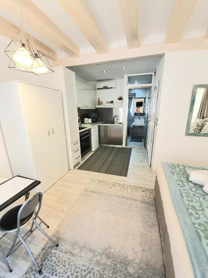 Helens Apartment Corfu  外观 照片