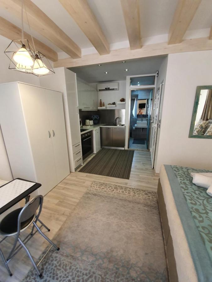 Helens Apartment Corfu  外观 照片