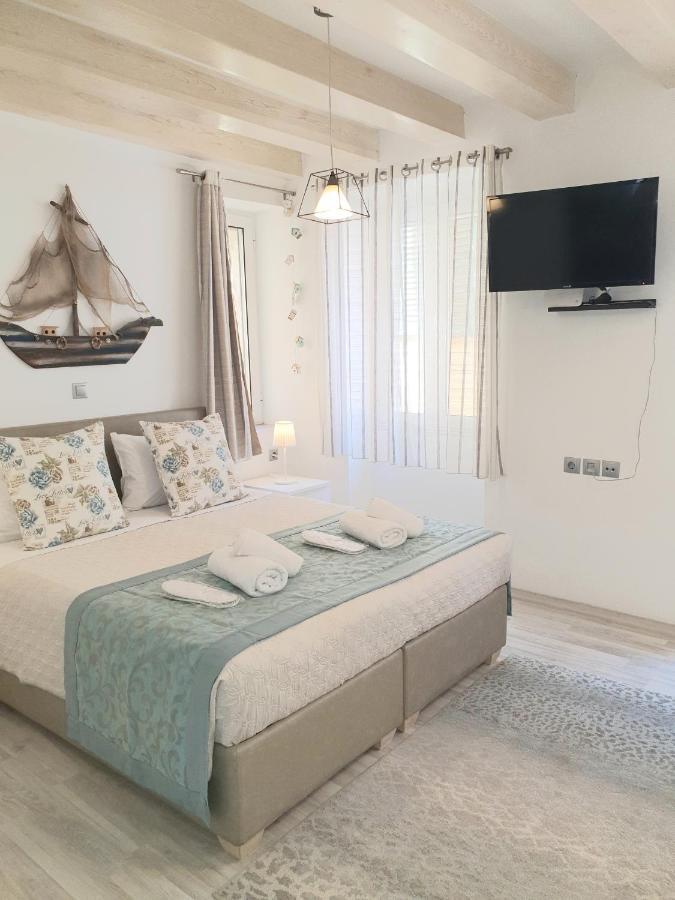 Helens Apartment Corfu  外观 照片